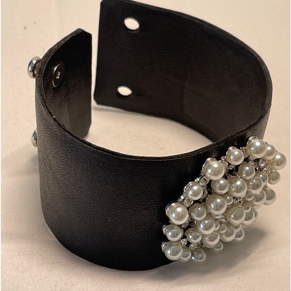 Handmade Lambskin cuff/ bracelet, with crystals stones and pearls . Made in US - Picture 2 of 6